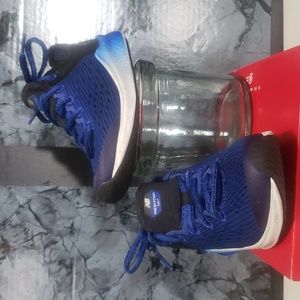 New Balance blue boys shoes